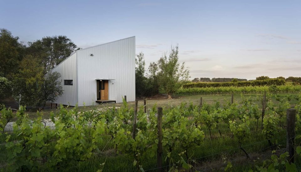 how to live off the grid